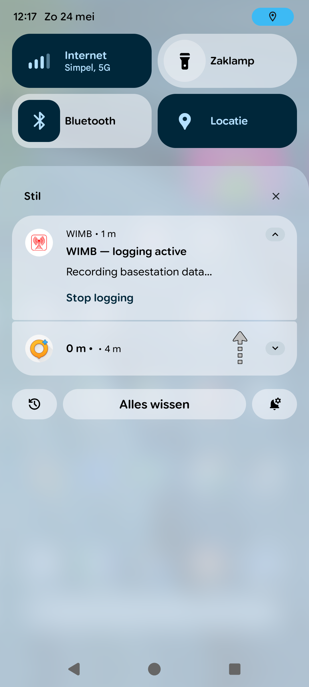 Android notification during logging